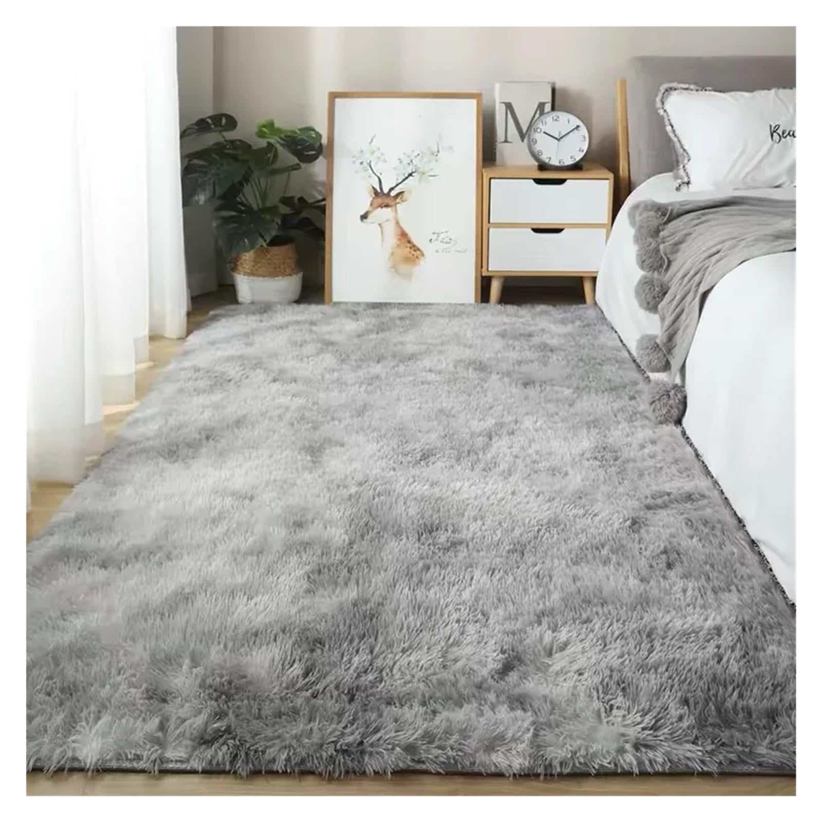 Tapis de chambre moelleux gris clair pour créer un coin jeu enfant cocooning