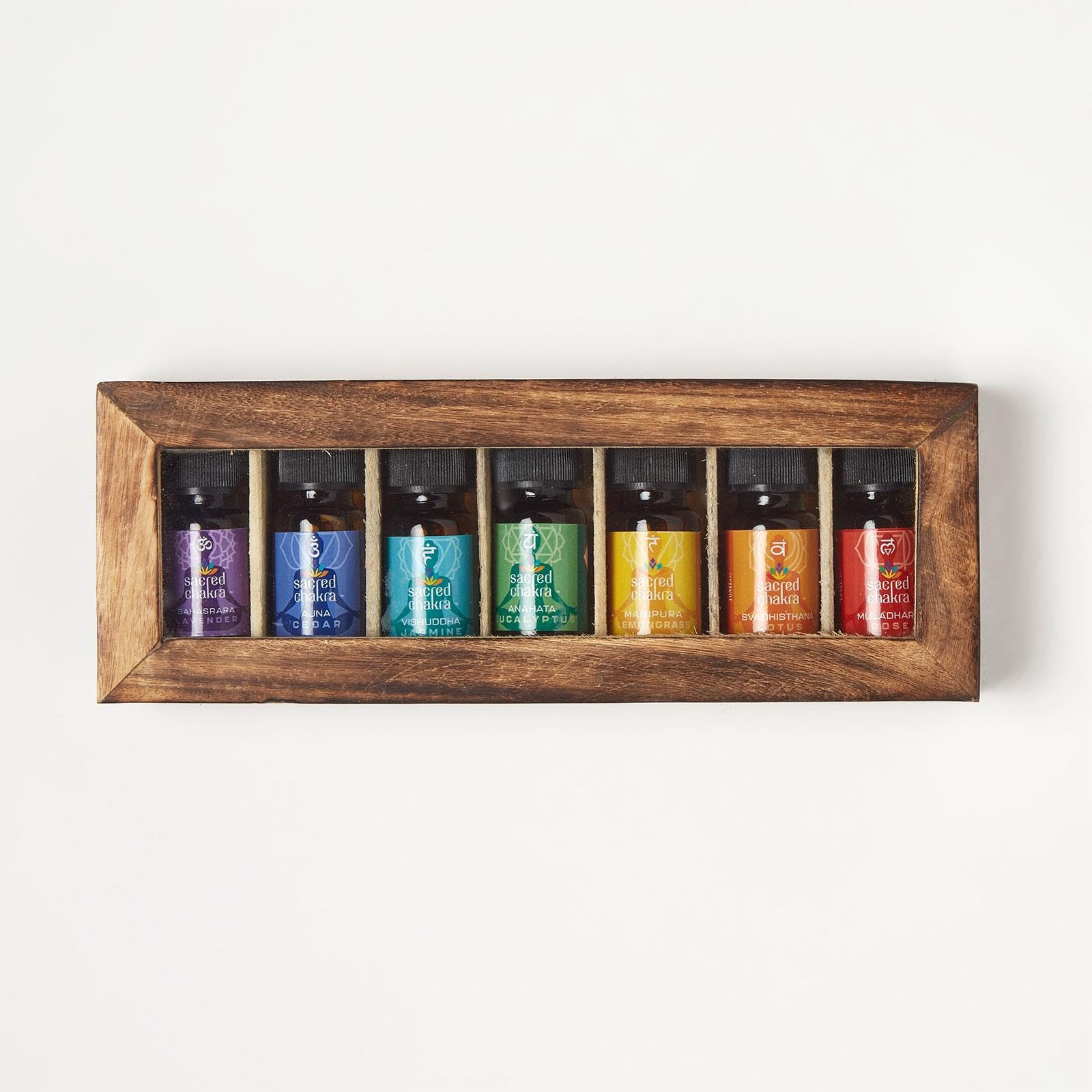 Homescapes Multicolour Chakra Essential Oil Set With Wooden Case – 7 Pack