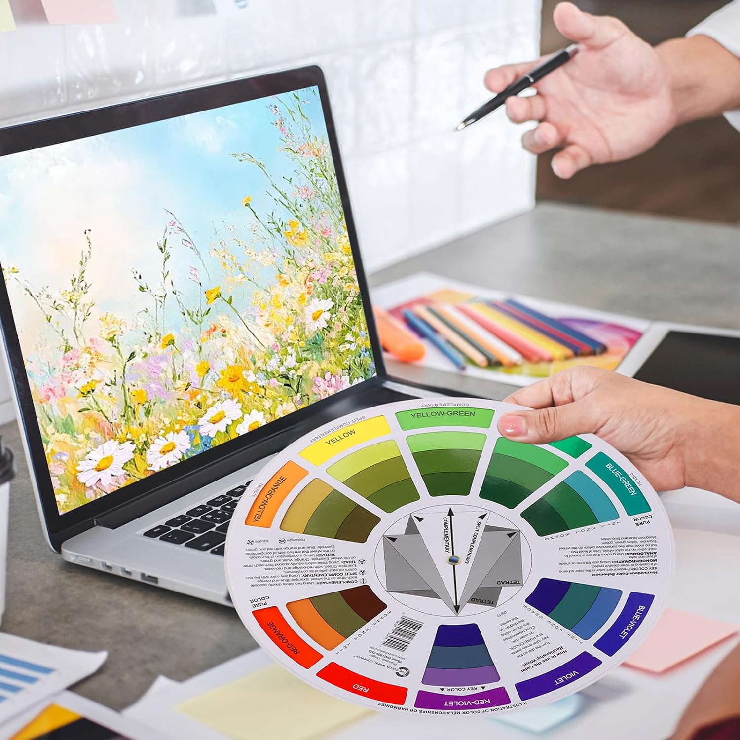 Creative Color Wheels for the Artist, Paint Mixing Guide for Artists Quilters and Makeup Blending, Portable Color Matching Spinner for Watercolor Learning Art Class Teaching (9" 2pcs+5.5" 1pc)