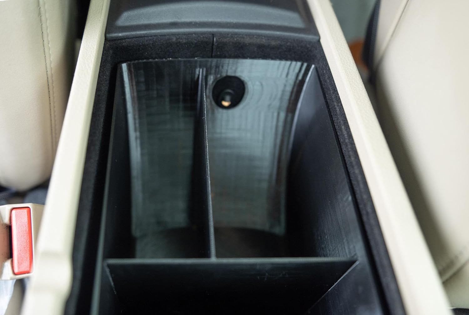 Armrest Organizer Compatible with 2014-2021 Jeep Grand Cherokee Full Size Console Accessory