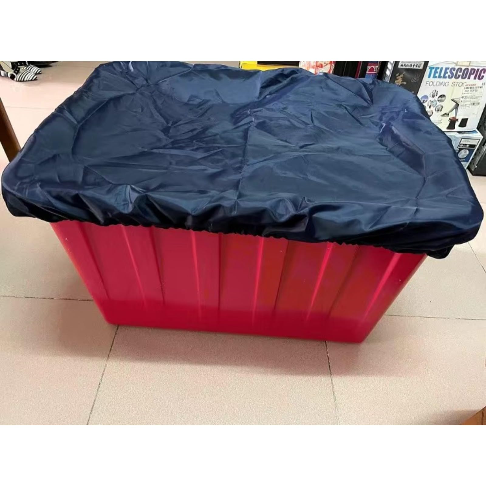 Wasserdichte Abdeckplane Für Aufbewahrungsboxen | 210D Polyester Staubschutz | Reißfest & UV-Beständig (97 × 75 × 10cm,schwarz)