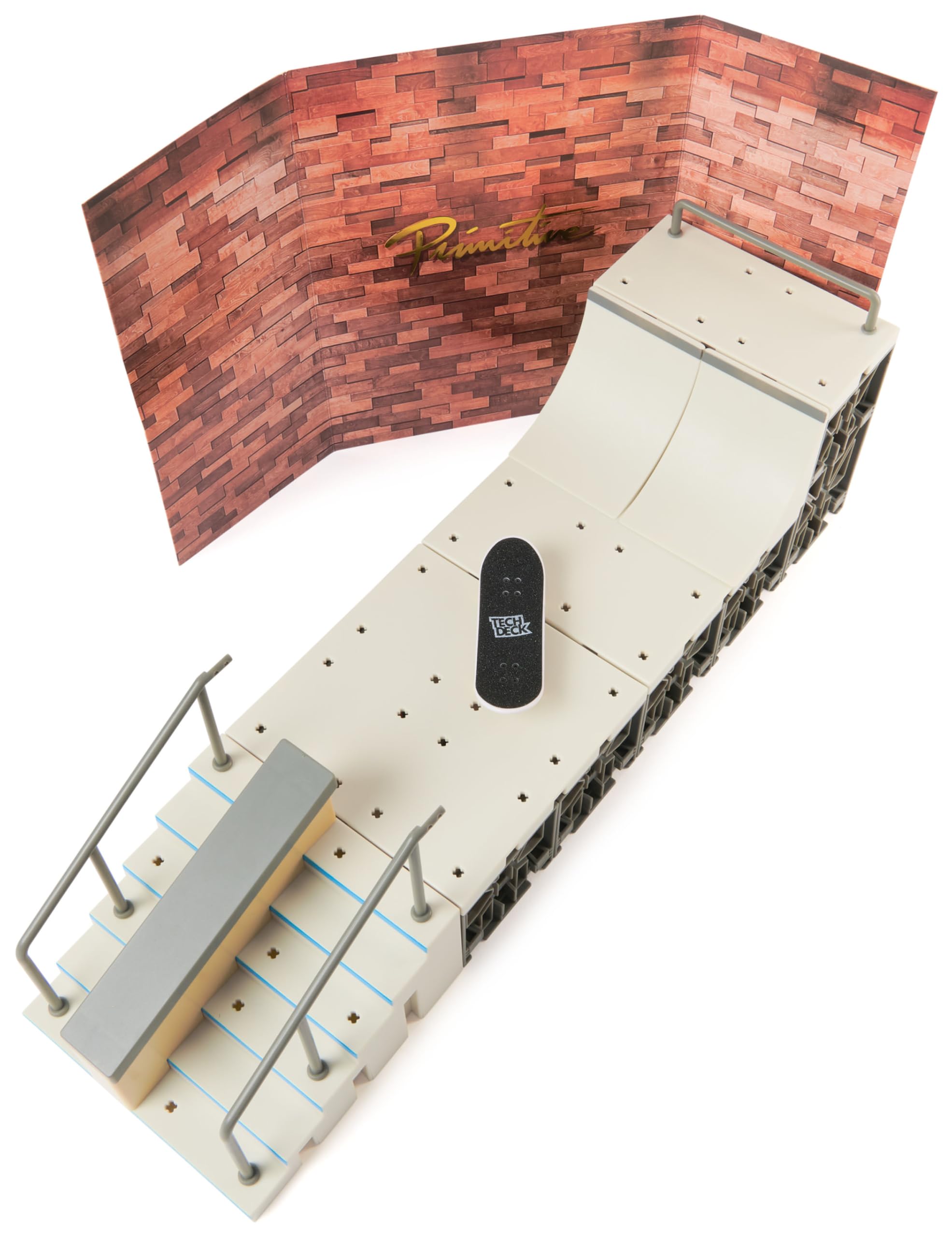 Tech Deck - Primitive Skate Park, Finger-Skateboard-Rampe mit authentischem Fingerboard, Signature-Set des Skateboard-Profis Paul Rodriguez, X-Connect-Stecksystem, umfangreiches Zubehör, ab 6 Jahren