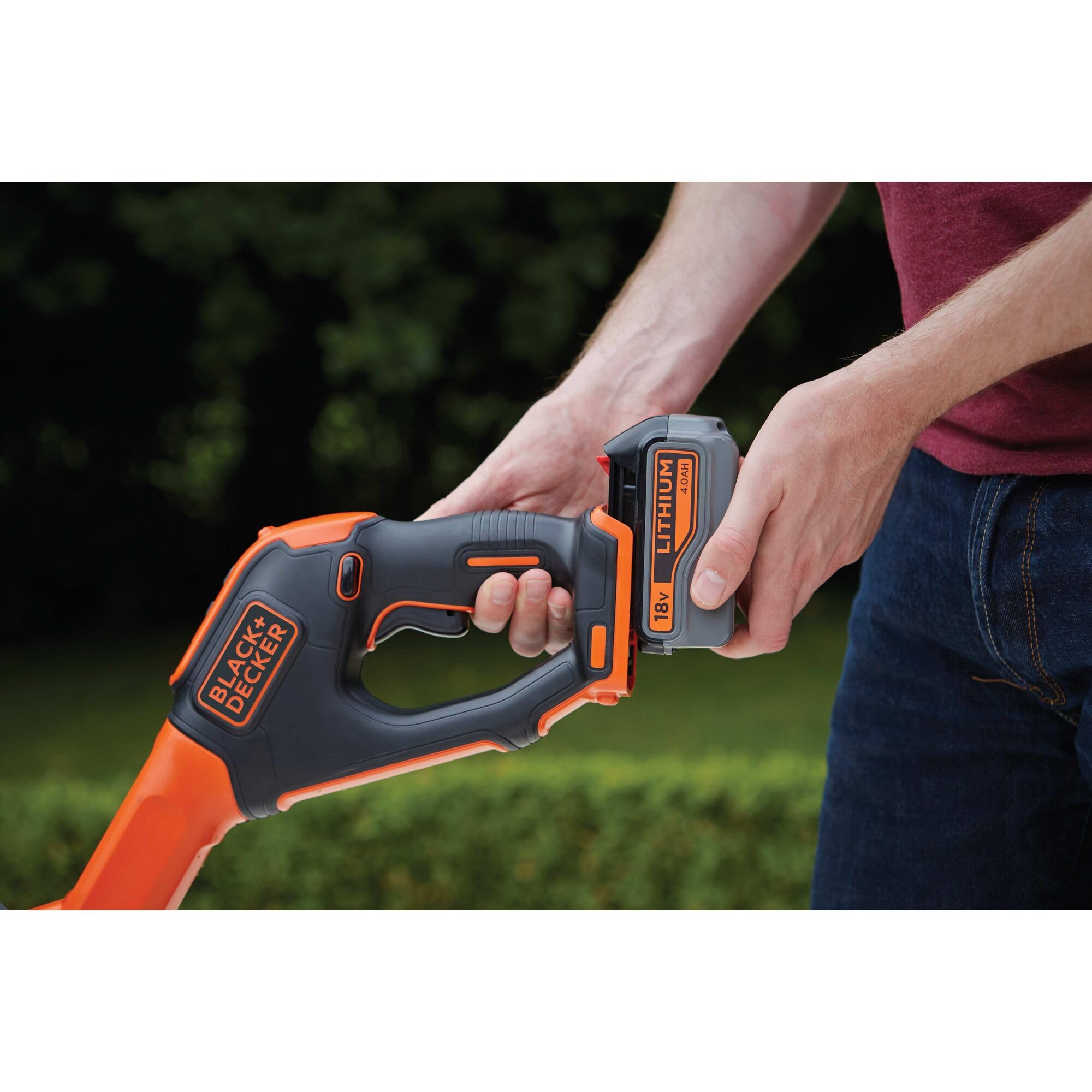 BLACK+DECKER, Powercommand, Power Select, STC1840EPC Podkaszarka akumulatorowa o szerokości cięcia 30 cm, 18V, 4.0 Ah, akumulator litowo-jonowy