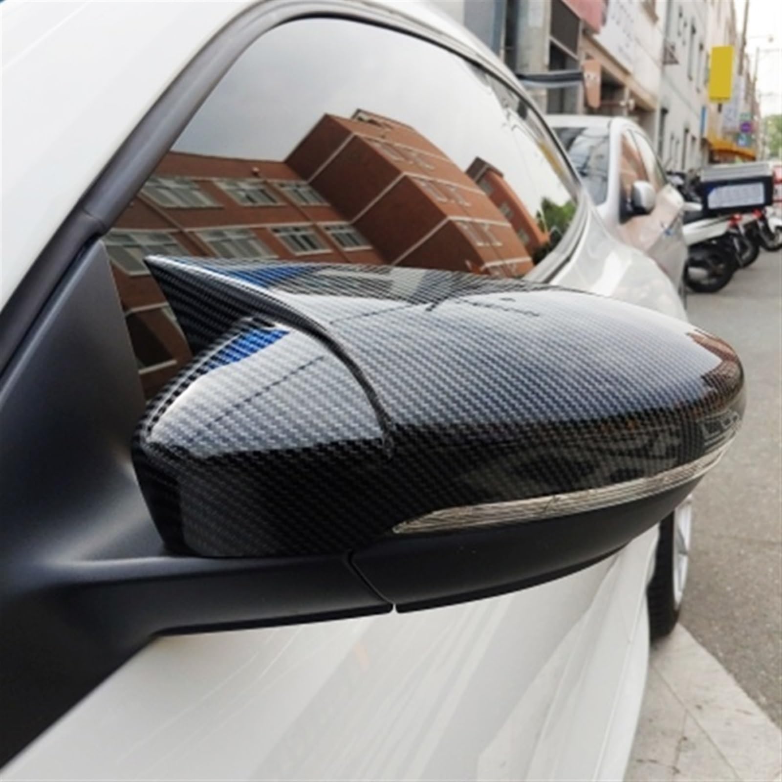 Specchietto retrovisore dell'automobile Per Scirocco Per PASSAT Per Beetle 2009-2018 Specchietto retrovisore laterale in fibra di carbonio per auto Coperchio corno bue