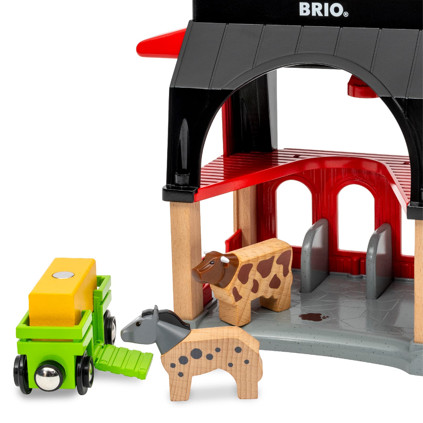 BRIO 36012 Tierscheune mit Heuwaggon - Zubehör zum Zugset für Kinder ab 3 Jahren