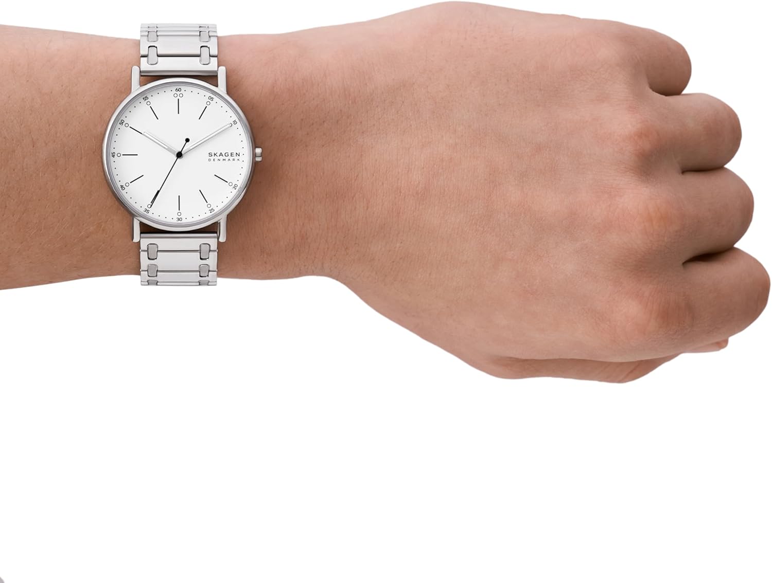 Skagen Signatur Minimalist Men's Watch with Stainless Steel Bracelet, Mesh or Leather Band Silver Bracelet image 5 of 8 B0CR5HV9NB