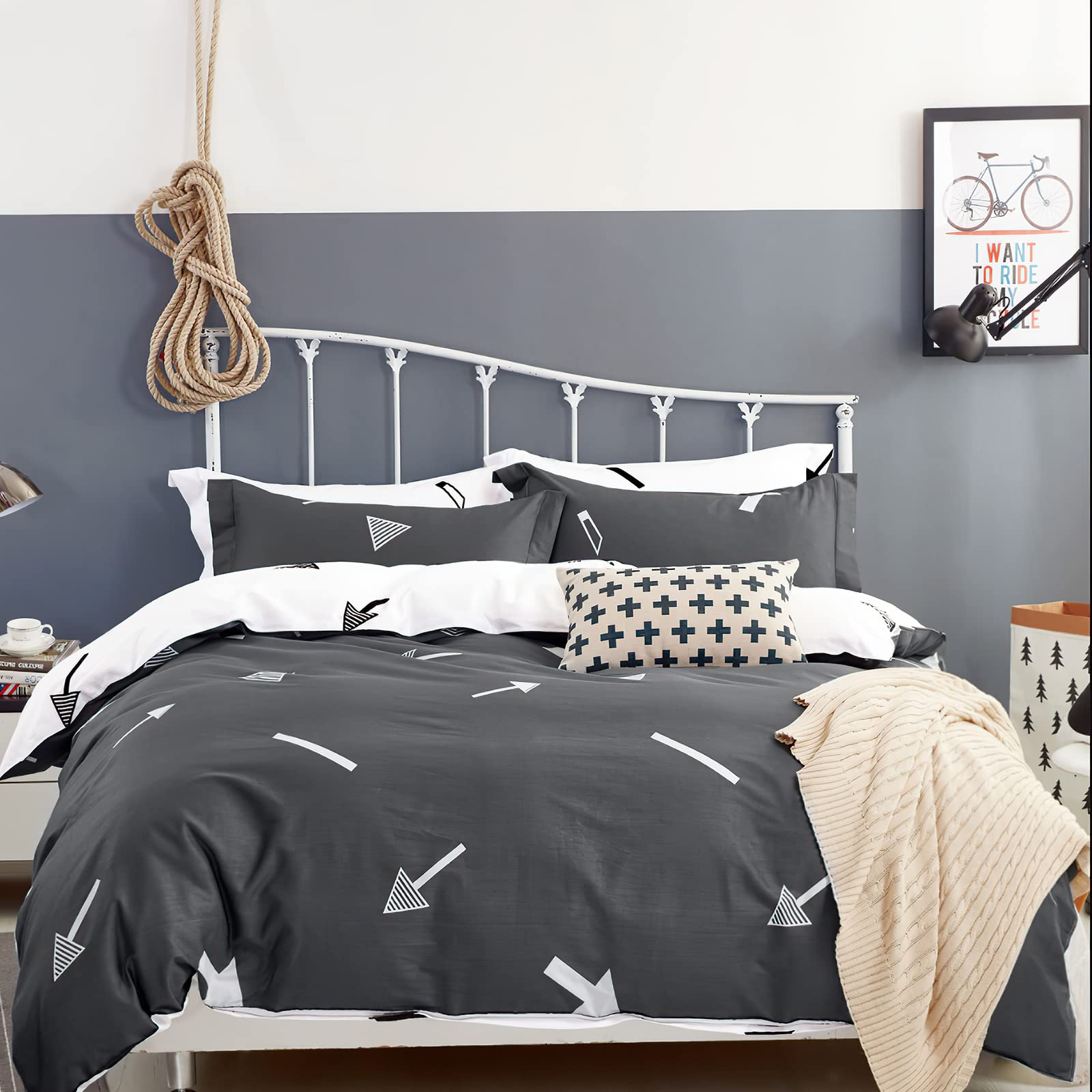 Bed Linen 135x200 cm Cotton,Anthracite and White Reversible Bed Linen with Arrow Pattern,with Zip,Skin-friendly and Soft Fabric Quality for Summer and Winter (B, 135x200 cm + 80x80 cm, 2 pieces)