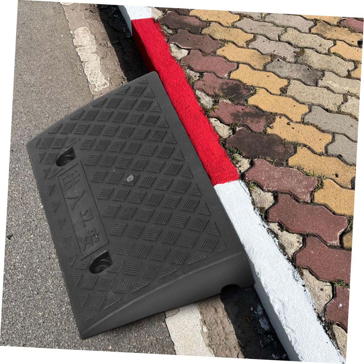 Rampa in Gomma Nera per Soglia Auto, Gradini e Accessi