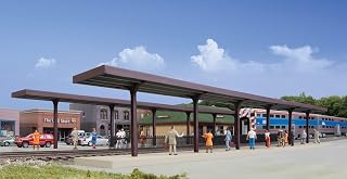 Walthers Cornerstone HO Scale Model Kit - Suburban Station Platforms, Multi-Colored