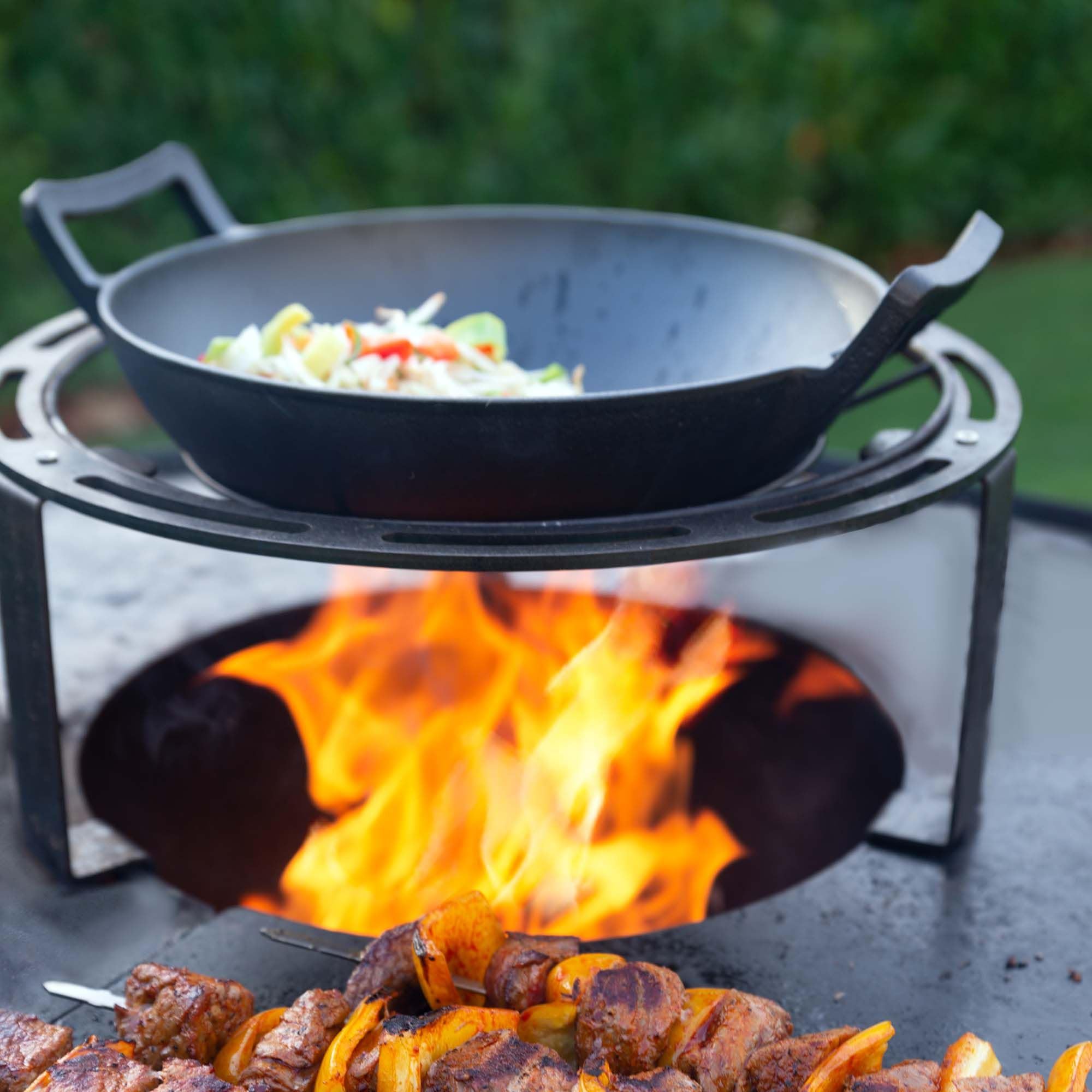 Barbecook Dynamic Center stojak na wok i garnek do garnka o średnicy 36 cm z odpornej na wysokie temperatury stali, kompatybilny z grillem opalanym drewnem Nestor