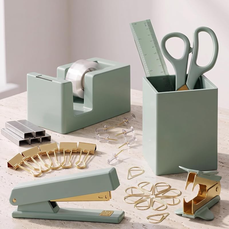 Juego de accesorios de escritorio estéticos para mujer: un juego completo de organizador de oficina | El kit de suministros de oficina con acabado dorado incluye portalápices, tijeras, grapadora, dispensador de cinta adhesiva y más.