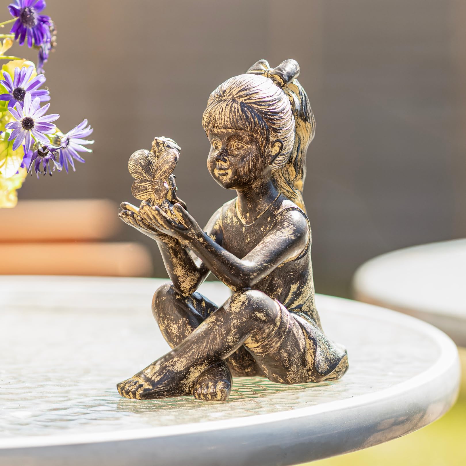 Garden Mile Fairy Pixie Garden Ornament Sitting Girl Statue 23cm Weatherproof Resin Outdoor Garden Decor Metal Stone Effect Sculpture Fairy Garden Figure Patio Lawn Balcony Decoration Gift