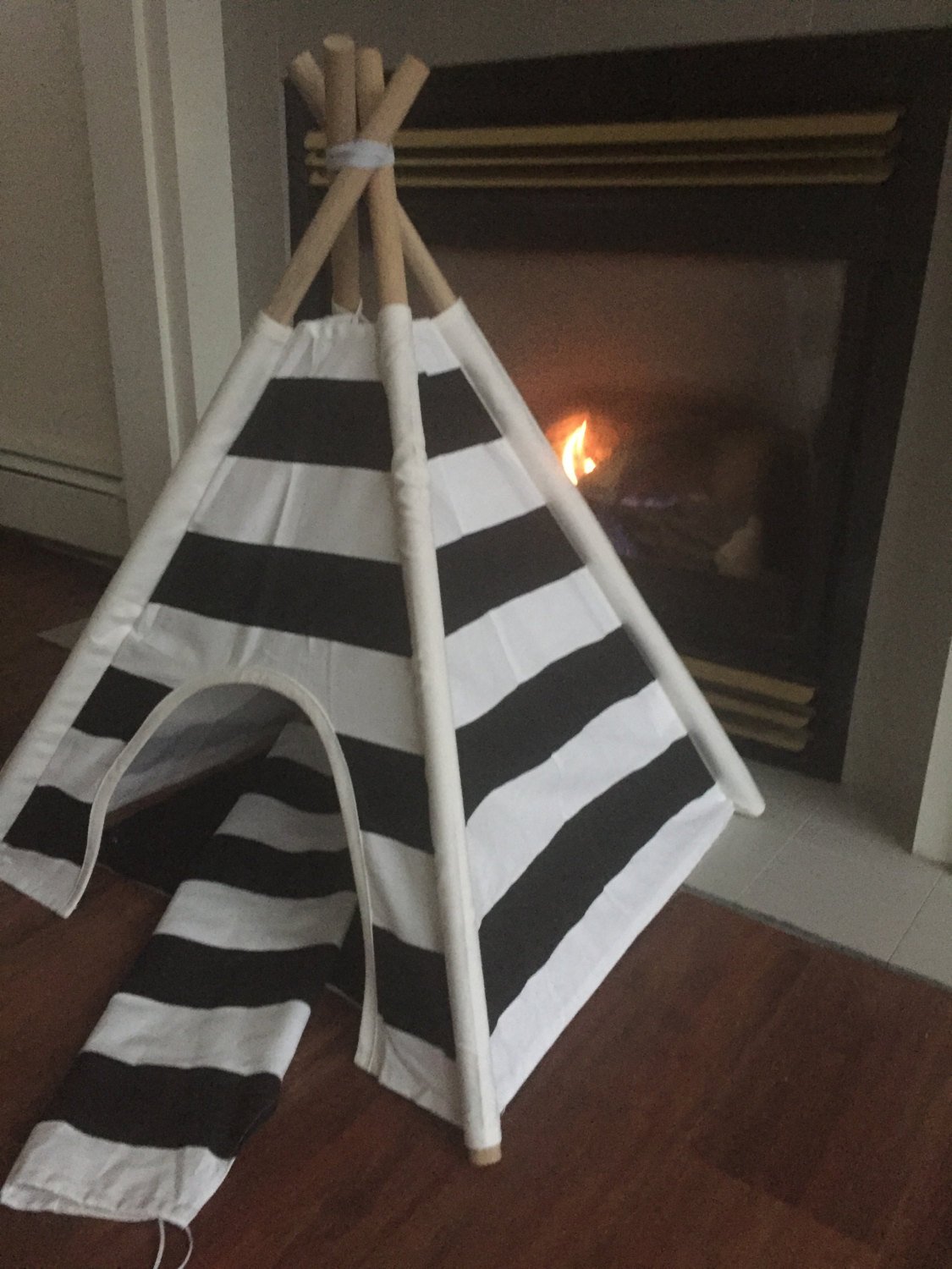 Lily&her friends - Tipi pour animal domestique fabriqué en bois et toile de coton, lit lavable pour chien et chat, tentes portables pour chien, maison pour animaux de compagnie avec coussin (L)