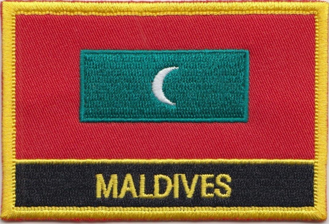 Maldives Flag Patch/National Embroidered Travel Patches Sew-On (Maldives Iron on w/Words, 2" x 3")