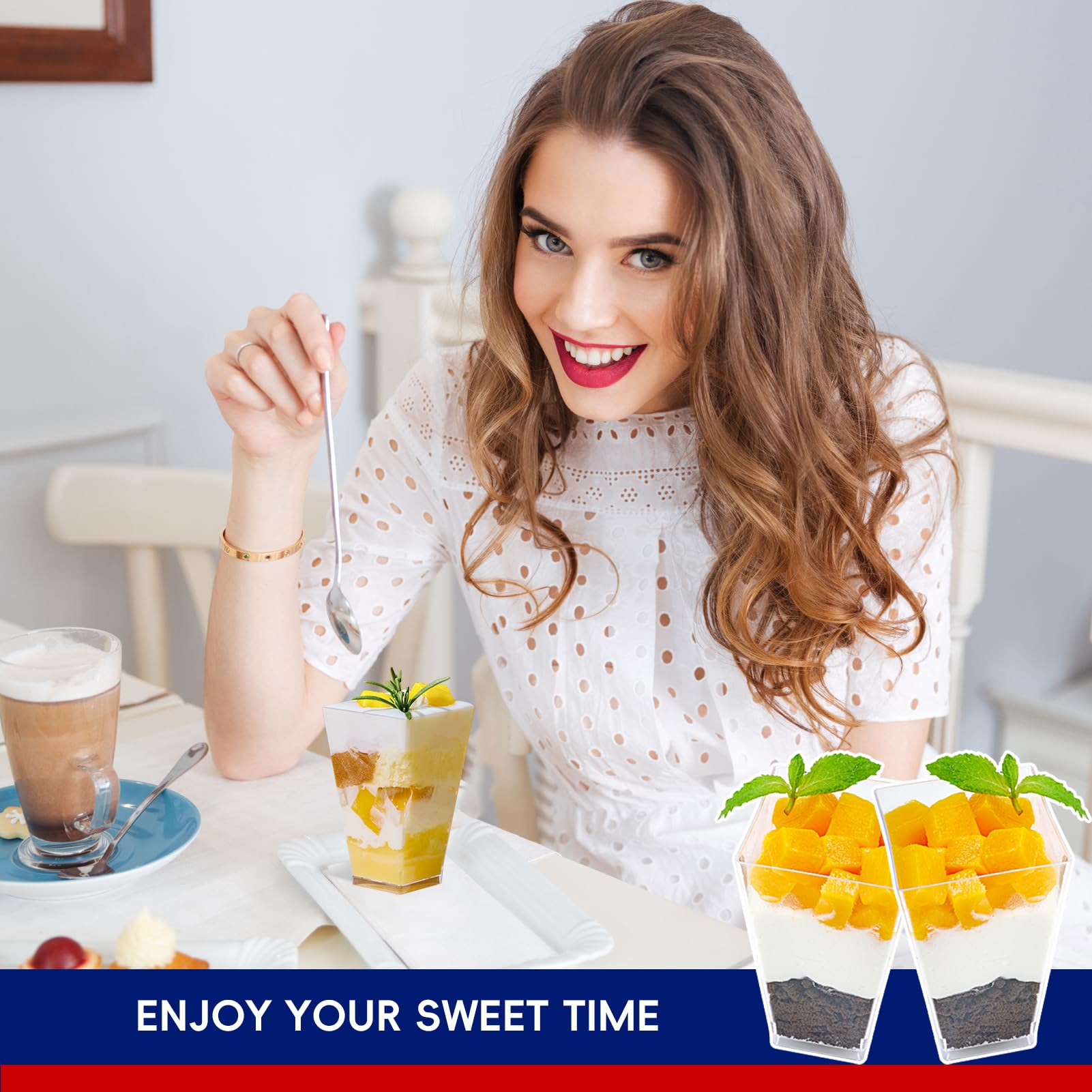 JOLLY CHEF 100 mini tazas cuadradas de postre de 3 onzas con cucharas, de plástico transparente, para aperitivos, tazas pequeñas de postre de plástico, cuenco para servir para degustar postres y