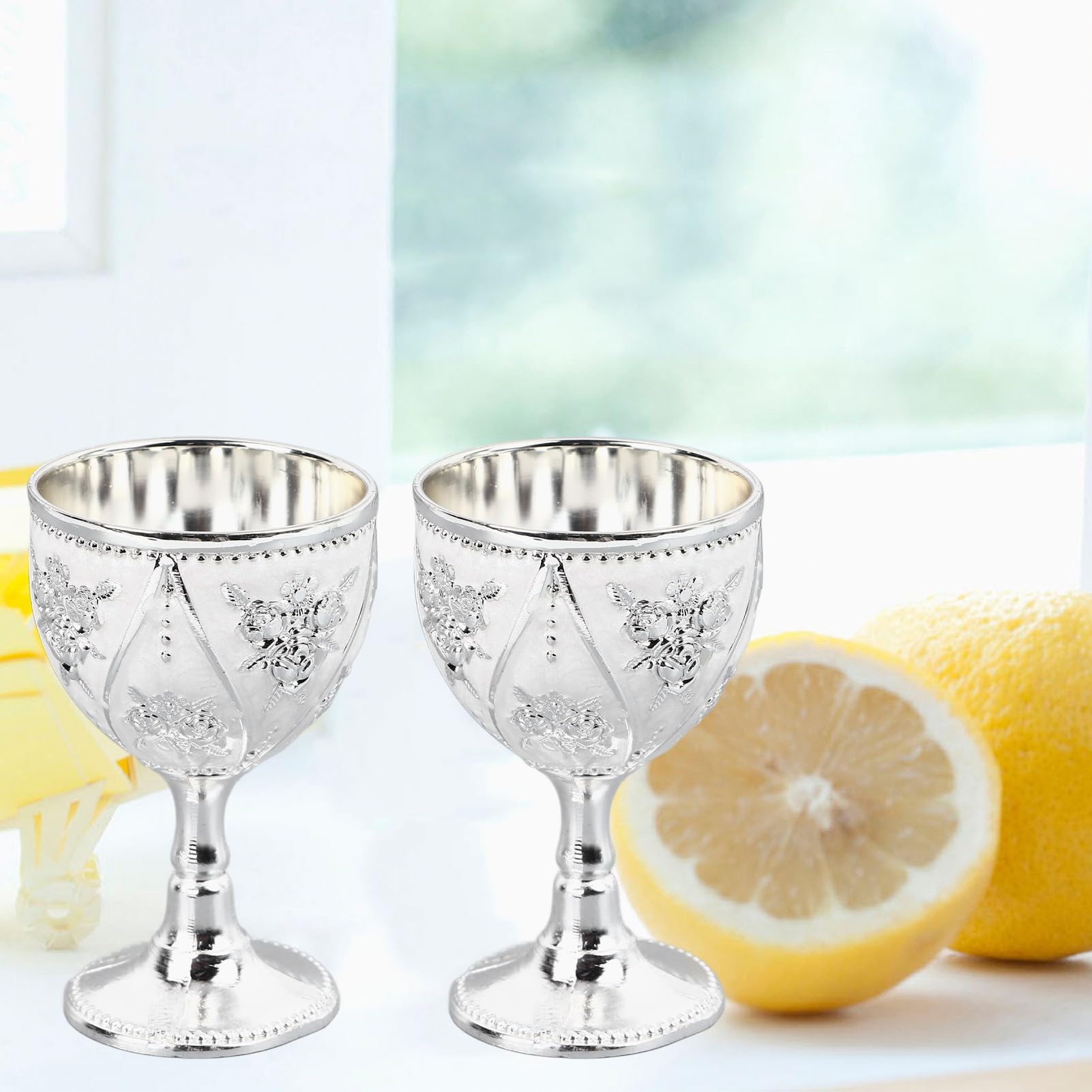 2pcs Mini Chalice, 30ml Vintage Engraving Wine Liqueur Cup Zinc Alloy Mini Goblet Shot Glasses Tiny Embossed Wine Cup Wine Liqueur Cup for Home Bar, Party, Wedding, Medieval Decor(Silver)