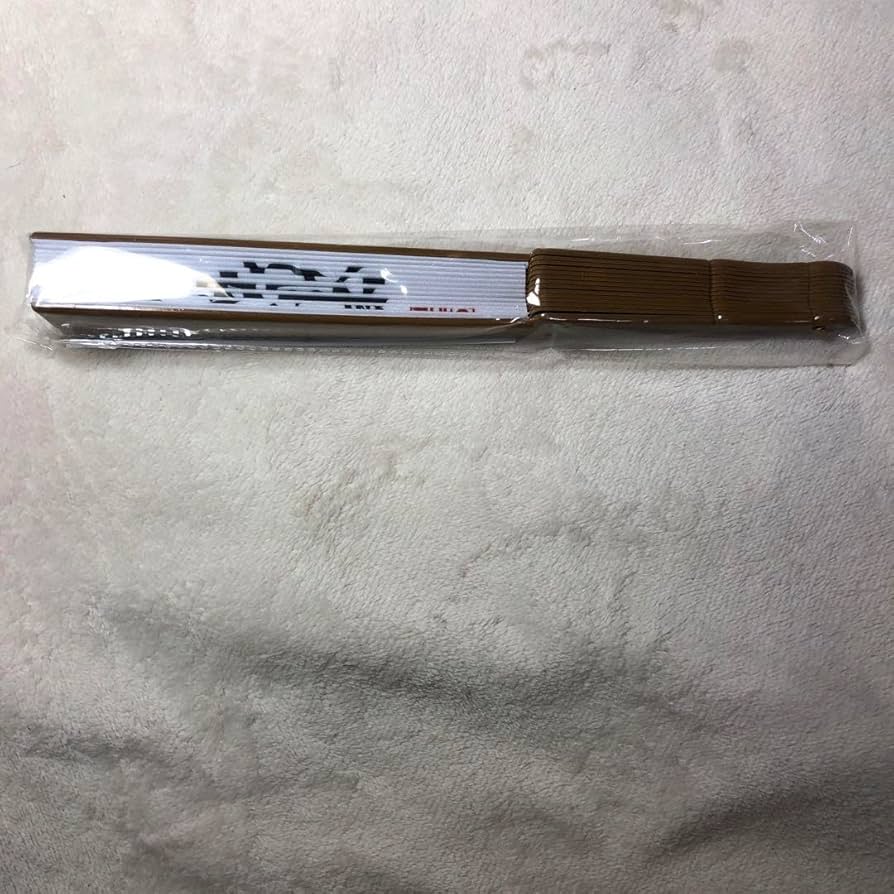 Amazon.co.jp: コ ナ ン 劇場版緋色の弾丸 ビッグ扇子 初志貫徹