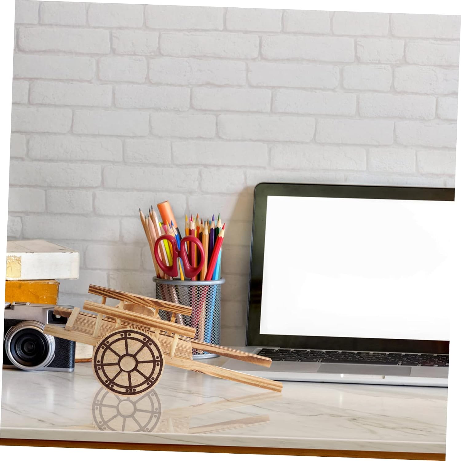 NUOBESTY Wooden Ancient Flat Car Ornament for Home Decor Lifelike Vintage Craft for Desktop Creative Wooden Decoration for Living Room