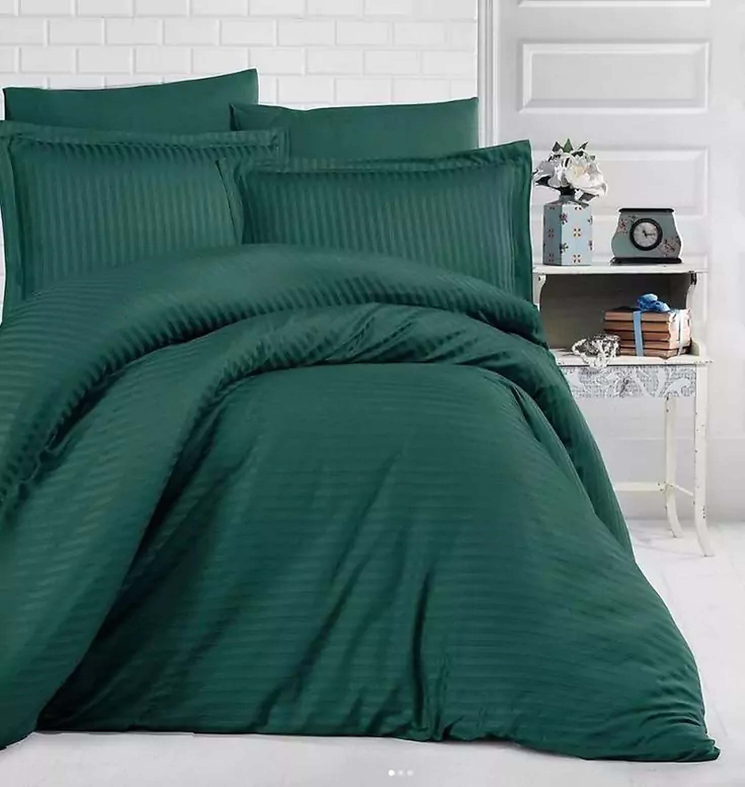 Sofrito Micorfiber - Cotton Feel Duvet/Comforter Cover (Double - 61"x91" - Inches) with Solid Zipper Clousre - Emerald Green | Solid Zipper Closure & Four Corner Ties |-image-6