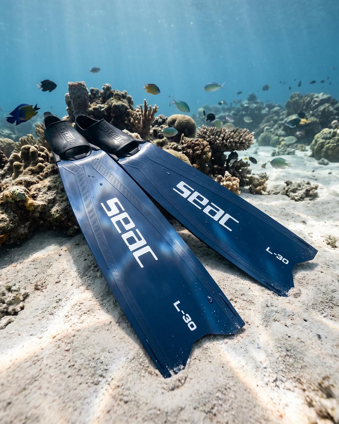 SEAC L-30 Palmes d'Apnée et de Pêche Sous-Marine – Palmes longues avec pale en Technopolymère Réactif, Chausson souple sans longerons, Angle Incliné 30°,Idéales aussi pour les Plongées avec Bouteilles