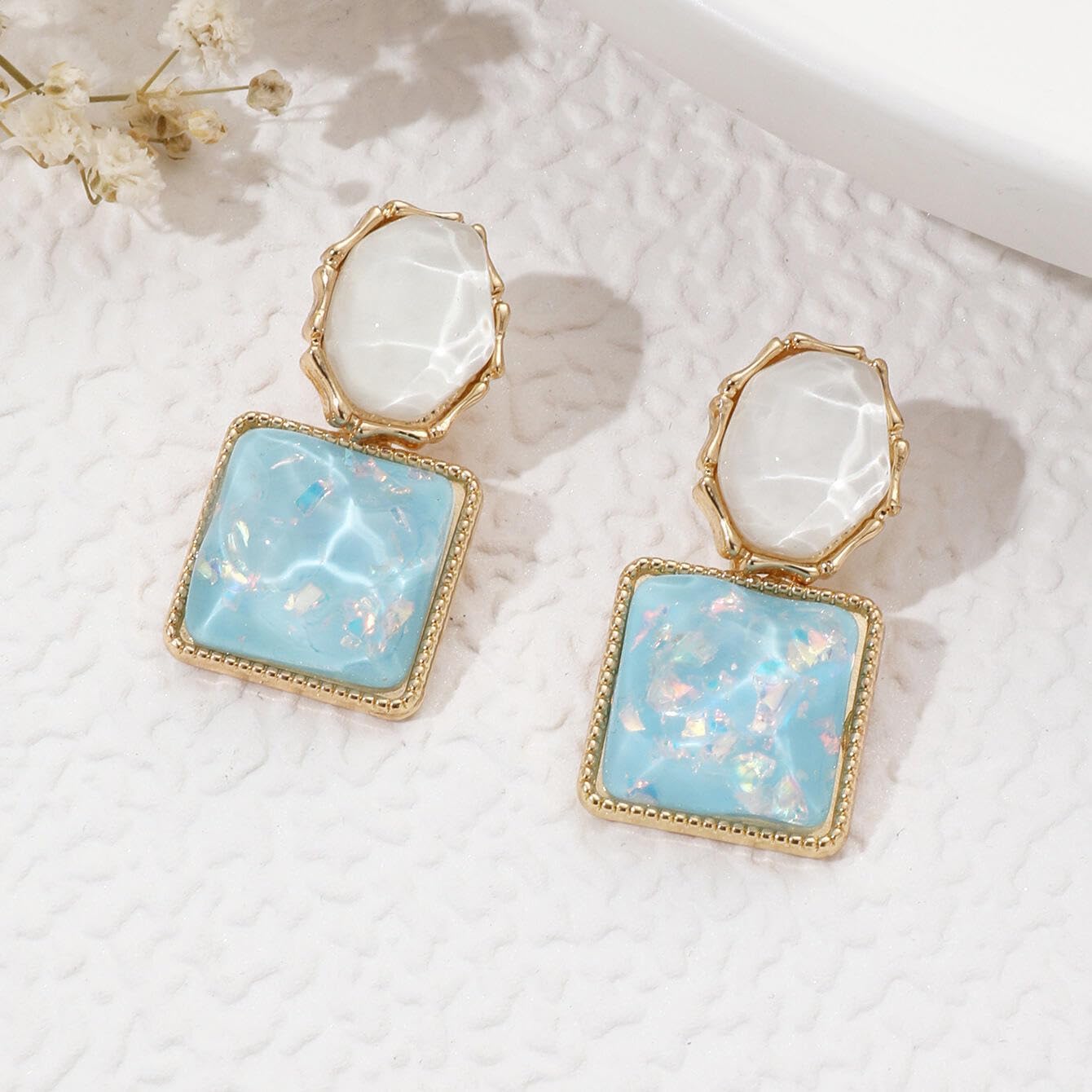 Green Resin Dangle Earrings for Women Lightweight Geometric Statement Earrings Unique Fashion Jewelry - Image 2