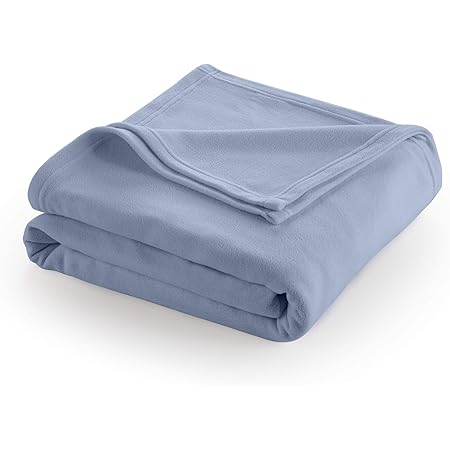 pet friendly throw blankets