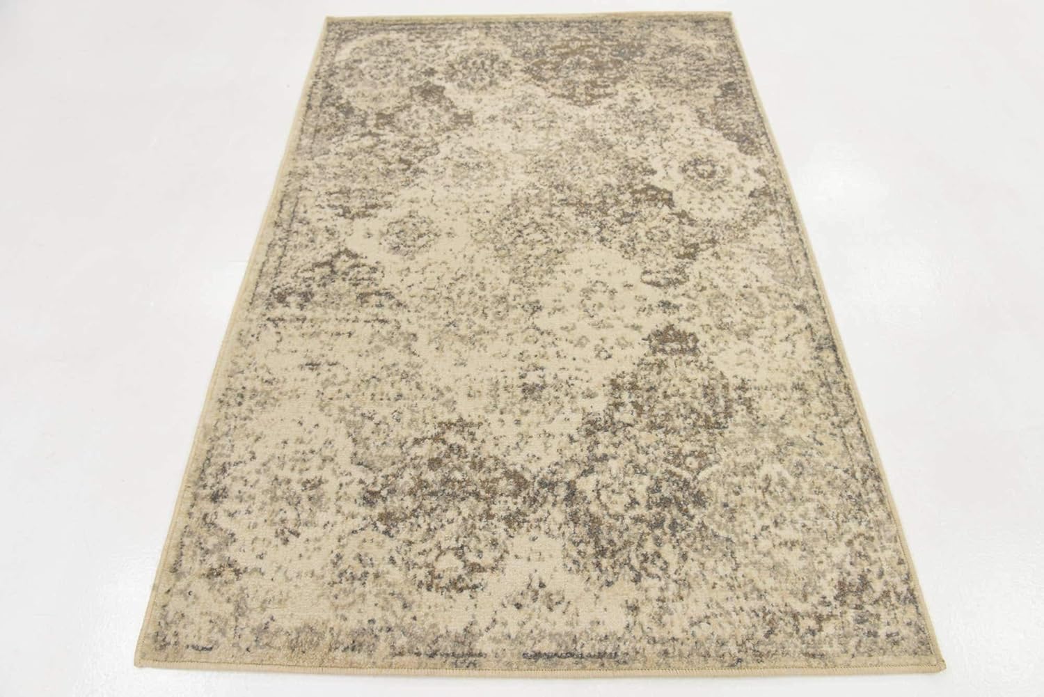 Gray Abstract 4' x 6' Stain-Resistant Synthetic Rug