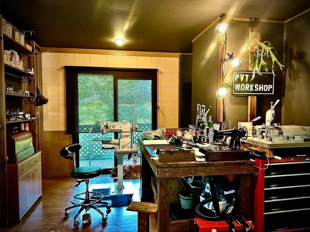 プロモーション価格！Pvt.Workshop 極　本革　デッキケース プロモーション価格！Pvt.Workshop 極 本革 デッキケース