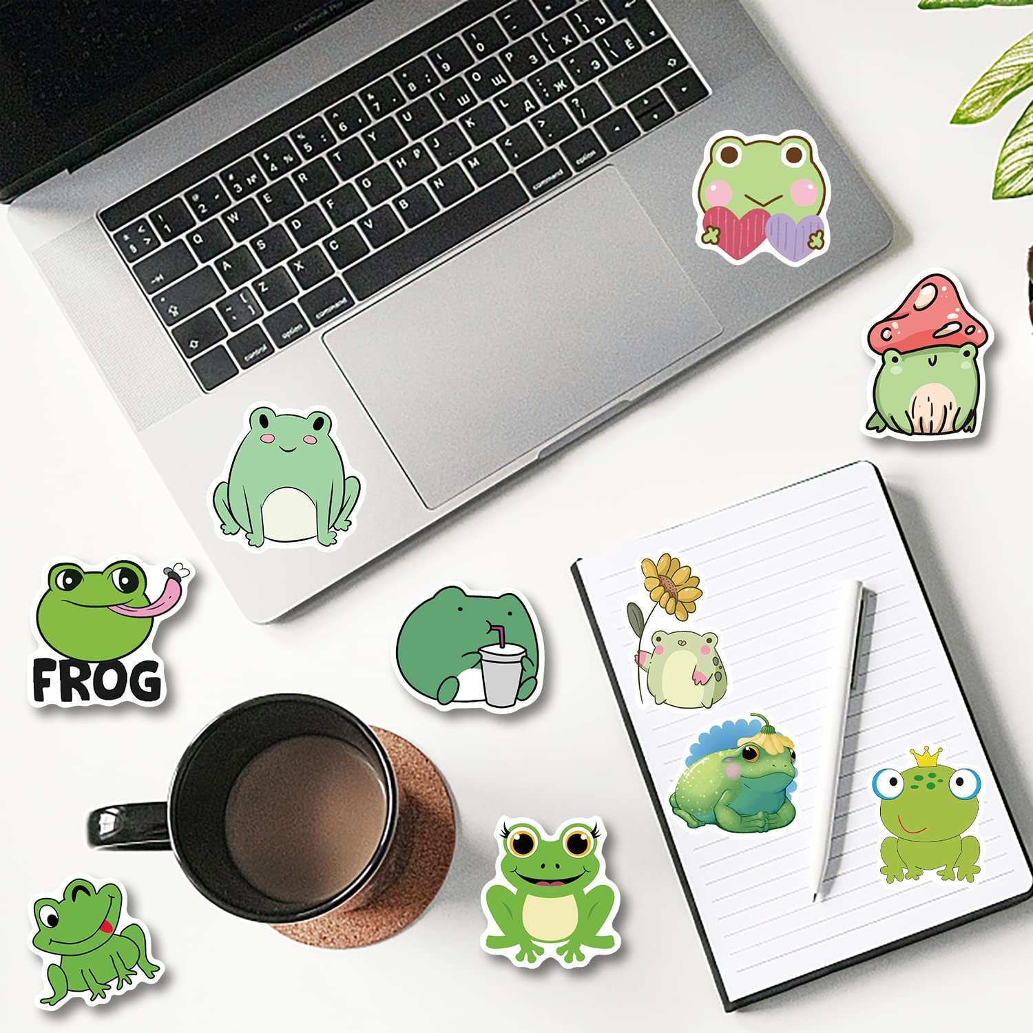 Pegatinas De Rana Hippie De La Paz, Paquete De 2, Vinilo Impermeable Para Automóvil, Teléfono, Botella De Agua, Laptop, Calcomanías Lindas De Rana Bohemia (paquete De 2