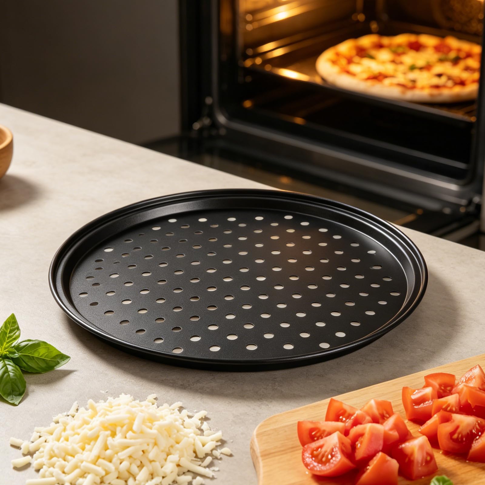 SOIMISS 4 Stück Rundes Pizzablech aus Schwarzem Kohlenstoffstahl mit Löchern Antihaftbeschichtet und Vielseitig zum Backen von Sandwiches und Frühstücksgerichten Geeignet