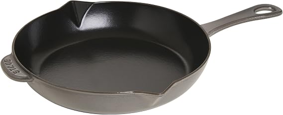 Frying pan with Staub Casting Handle
