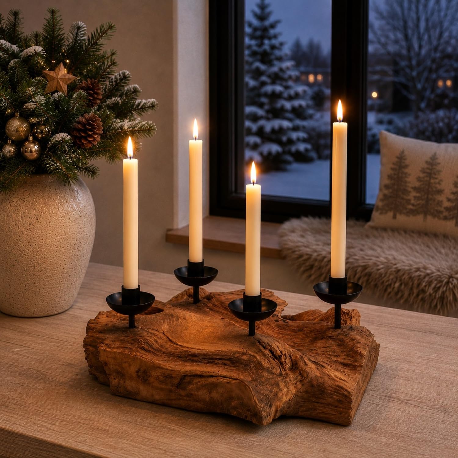 Adventskranz aus Wurzelholz mit schwarzen Stabkerzenhaltern aus Metall | Naturprodukt mit besonderem Charakter