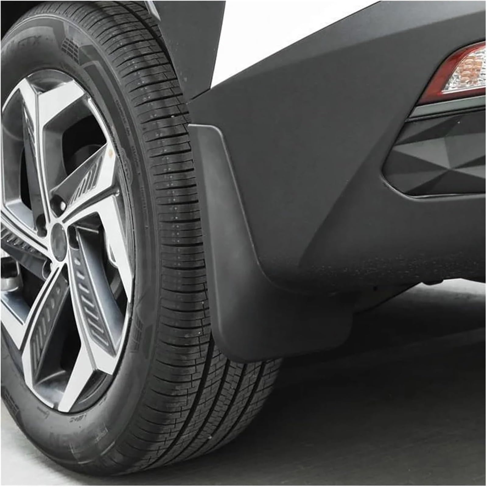 Kit Paraspruzzi In Gomma Per Hyundai Tucson 2015-2020 – Parafanghi Ultra Flessibili E Resistenti, Accessori Carrozzeria