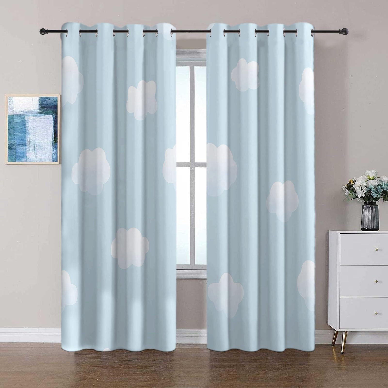 Verdunkelungsvorhang Kinderzimmer 2er Set - Vorhänge Hellblau mit Wolken, Cartoon Gardinen Blickdicht Thermovorhang Ösenschal für Babyzimmer, Schlafzimmer & Jungen/Mädchen, H 166 x B 75 cm