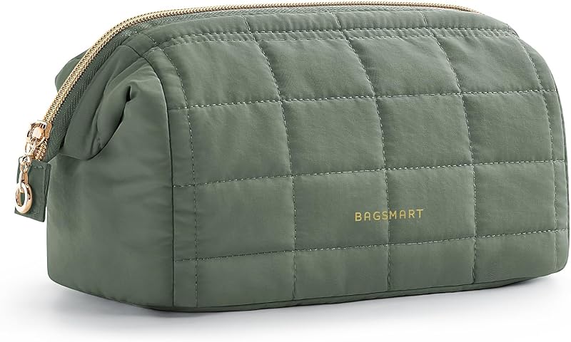 Bolsa de maquillaje BAGSMART Neceser de viaje, bolsa con cremallera, verde oliva | Neceser de maquillaje para mujer, muy abierto, acolchado e hinchado, artículos esenciales de viaje, organizador de maquillaje, accesorios de artículos de tocador, cepillos