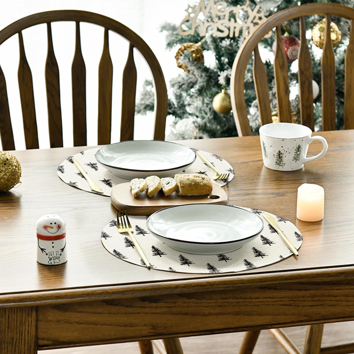 Artoid Mode Beige Trees Christmas Placemats Set of 4, Round 37cm Seasonal Winter Xmas Holiday Vintage Washable Table Mats - Image 4