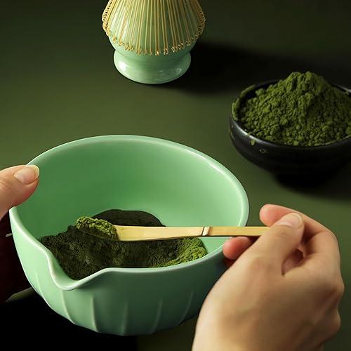 Miniatura 5 de Juego de batidor de matcha de 7 piezas, kit de cerámica con cuenco, batidor, soporte, cuchara de bambú, reposo, tamiz y toalla de té, elegante juego