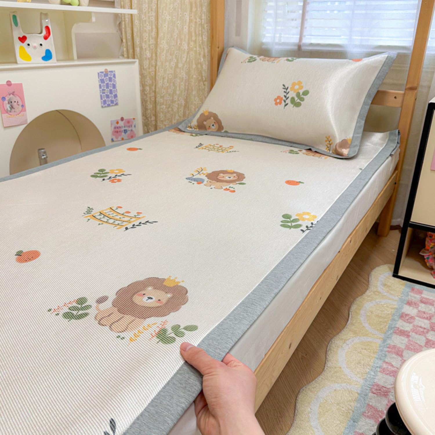 Cooling Mattress Protector Twin Size with 4 Strap Ice Silk Mattress Topper Full Mattress Pad Cover Foldable Bed Cover Queen Size Mattress Pad for Student Dormitory,C,80 * 195cm(2PCS)