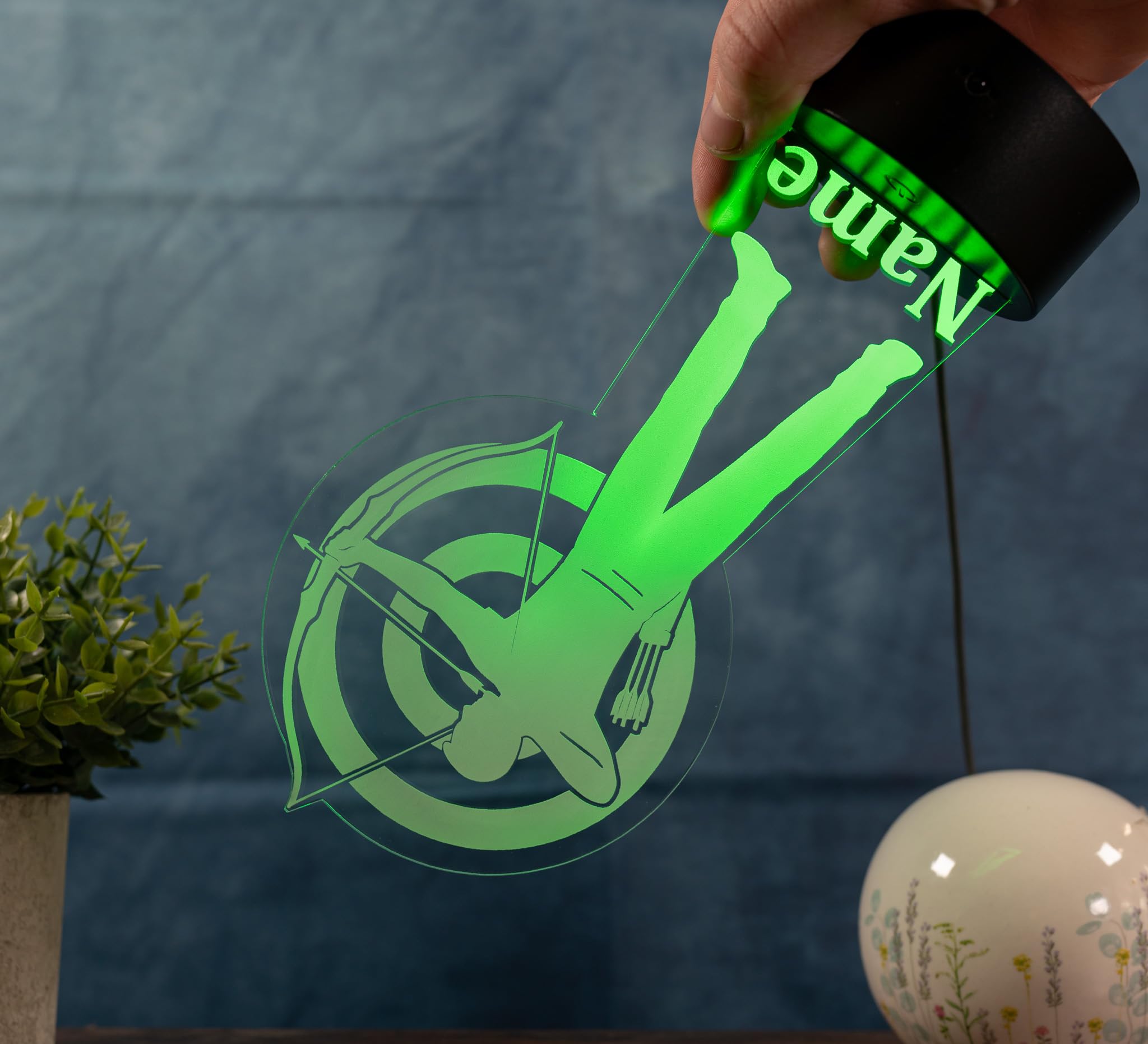 Bogenschütze Lampe personalisiert – LED Nachtlicht mit Name | Geschenk für Männer im Bogensport | Archery Light Deko für Kinderzimmer, Schlafzimmer & Schützenverein