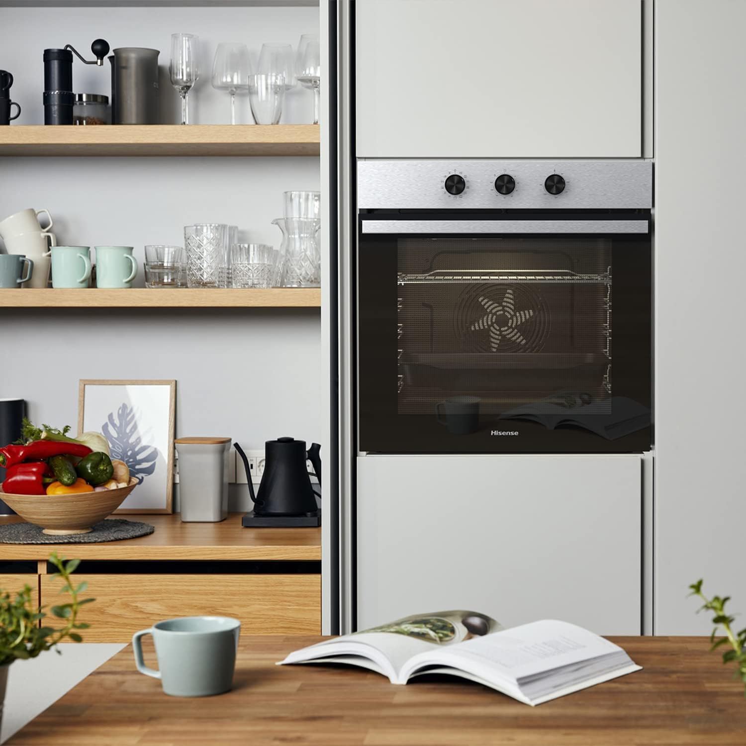 Hisense BI61111AX Four multifonction thermo-ventilé, cavité XXL 77 L, 12 fonctions, nettoyage de l'eau claire, minuteur de fin de cuisson, préchauffage rapide, fonction pizza 300 °C, cuisson AirFry