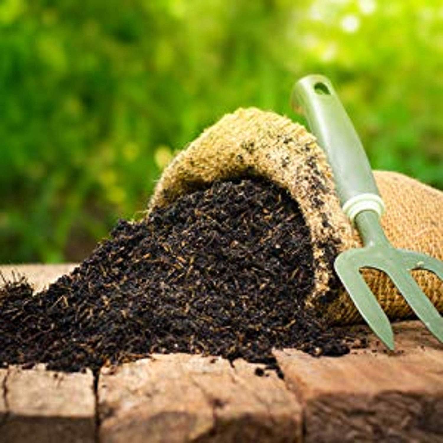 SAPRETAILER All Purpose Enriched Organic Potting Soil for Plants Mixed with Organic Fertilizer Compost and Cocopeat Manure for Plants 5Kg