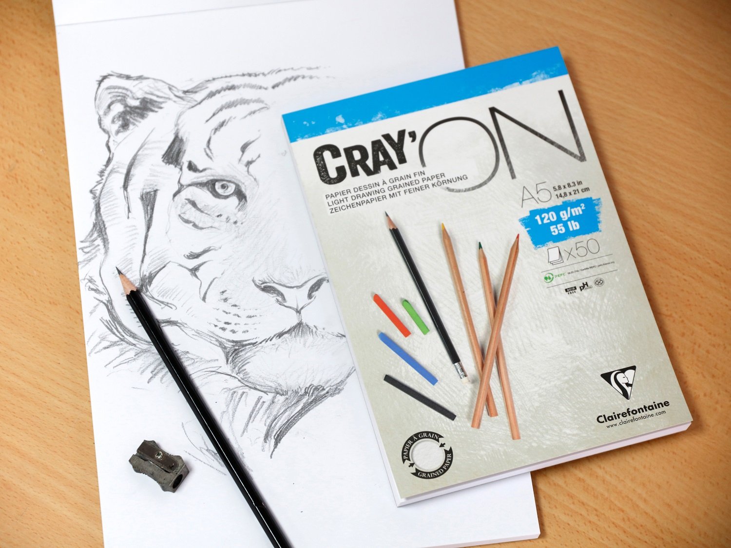 Clairefontaine 975037C Rolle Zeichenpapier Cray´On (200 g, ideal für Trockentechnik, 10 m x 1,50 m) extra weiß, Rolle