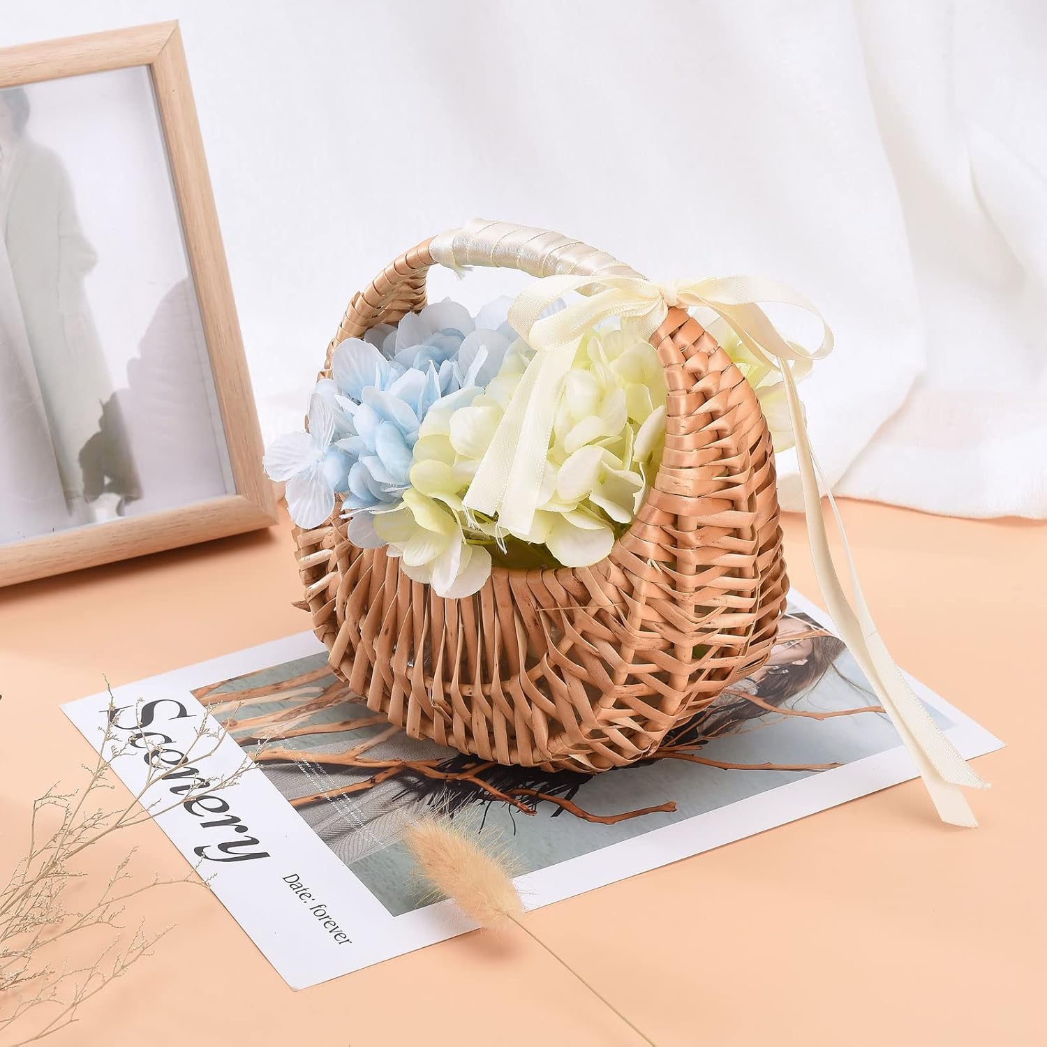 4PCS Flower Girl Basket with Ribbon,Woven Flower Hand Baskets Rattan Baskets Willow Basket with Handles,Willow Handwoven Basket for Wedding Banquet Party Supplies