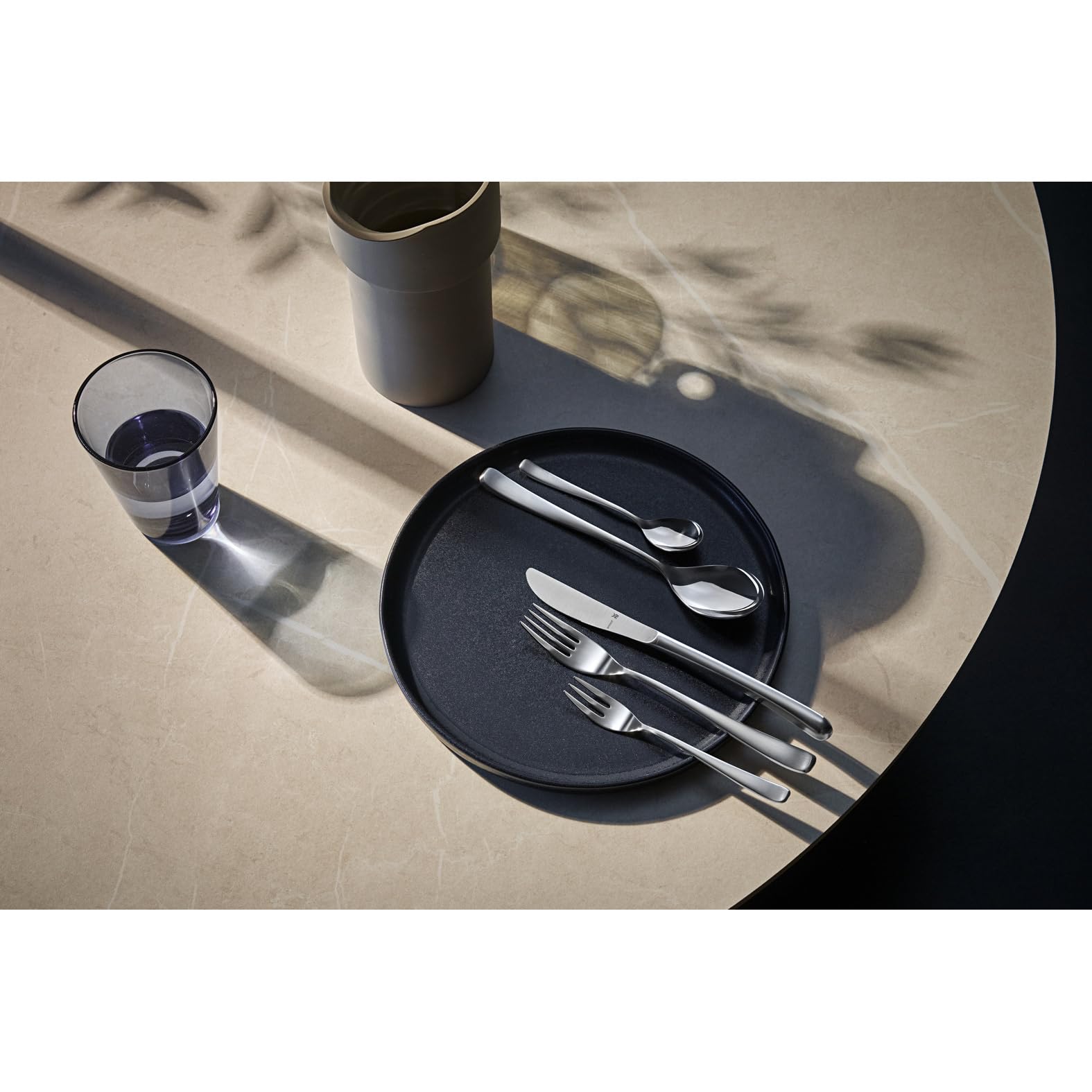 WMF Vision Edelstahl Besteck Set 6 Personen, Essbesteck Set 30 teilig, Hohlheftmesser, Cromargan protect mattiert, kratzbeständig, spülmaschinenfest