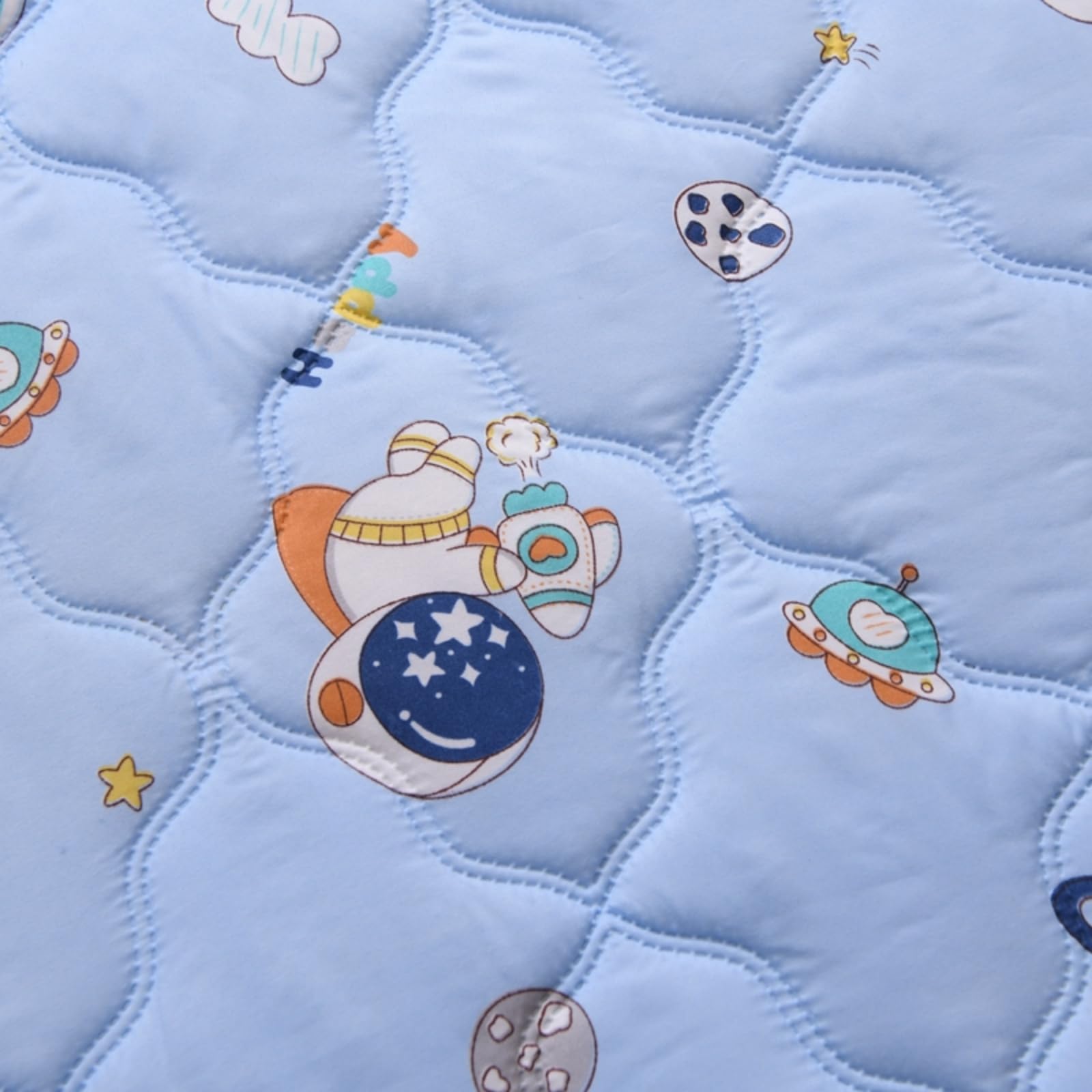 Odot Edredón Sin Funda 2.5 TOG Single A King (Astronauta,200x230cm) | Relleno Nórdico Verano Edredón Ligero y Transpirable Lavable a Máquina y Secado Rápido para las Noches Cálidas de Verano