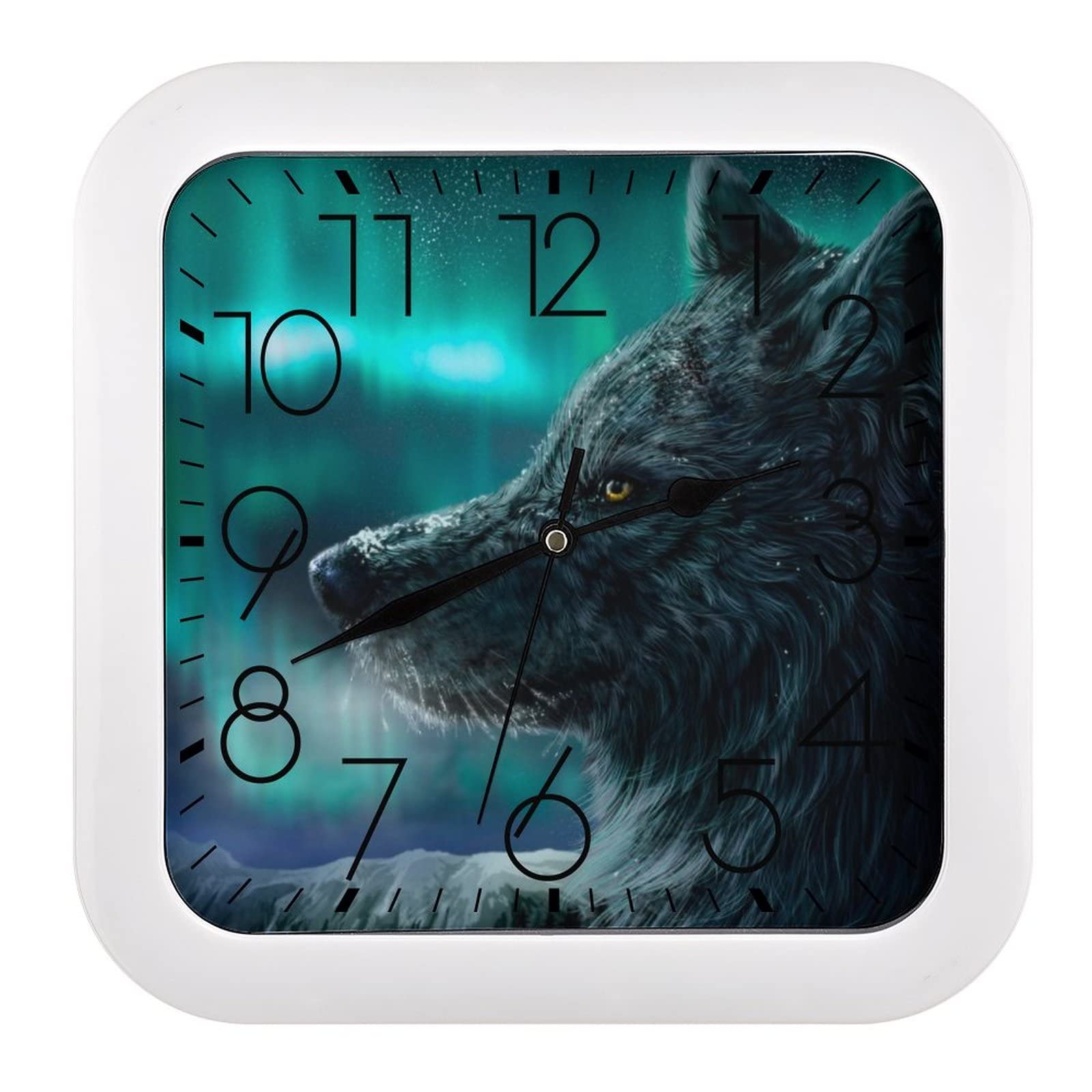 Horloge murale loup des neiges carrée : finis les petits chiffres invisibles
