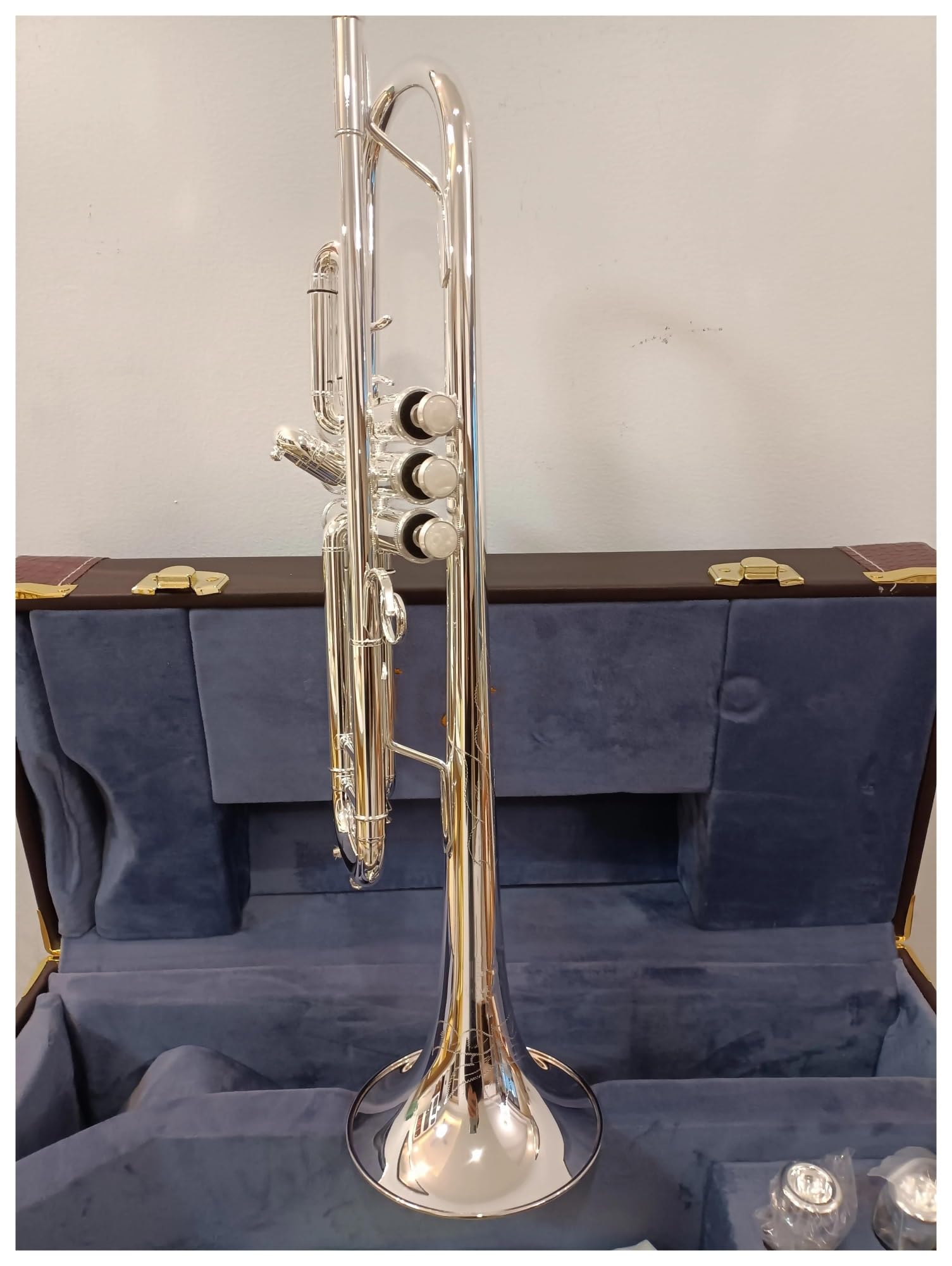 trąbka instrument Oryginalny mały rozmiar posrebrzany z oryginalną niebieską obudową