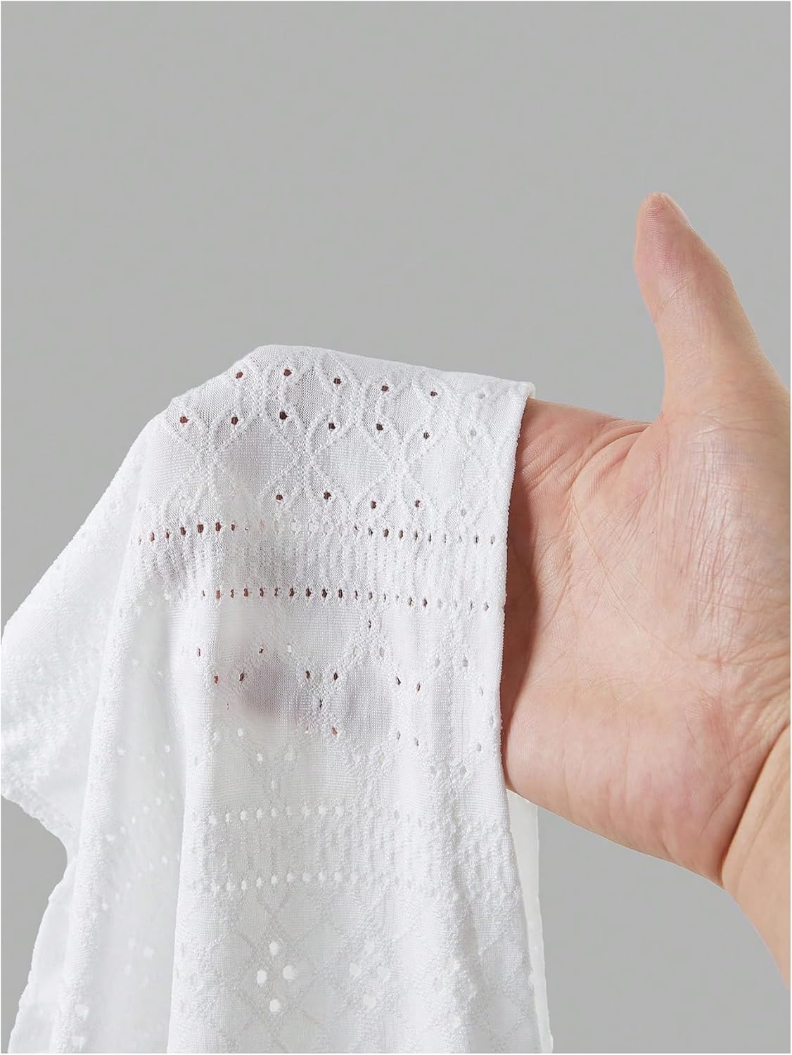 Floerns Women's Plus Size Tie Front Eyelet Tops Y2K Ruffle Trim Ruched Bust Crop Camisole - Image 5