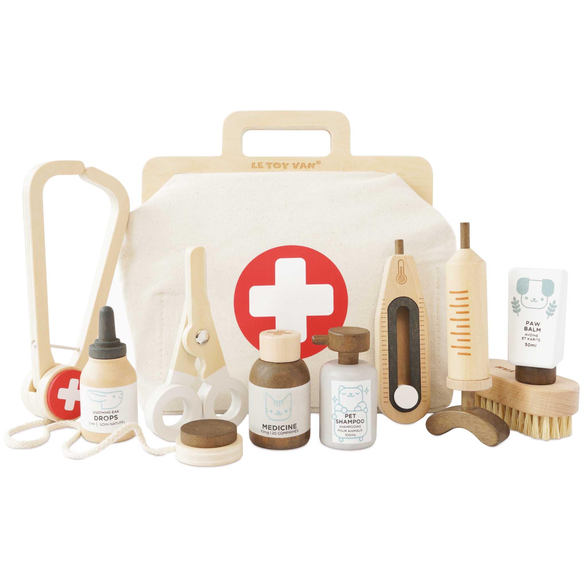 Le Toy Van Wooden Animal Vet Play Set, Pretend Play Pet Carrier Kit with Accessories