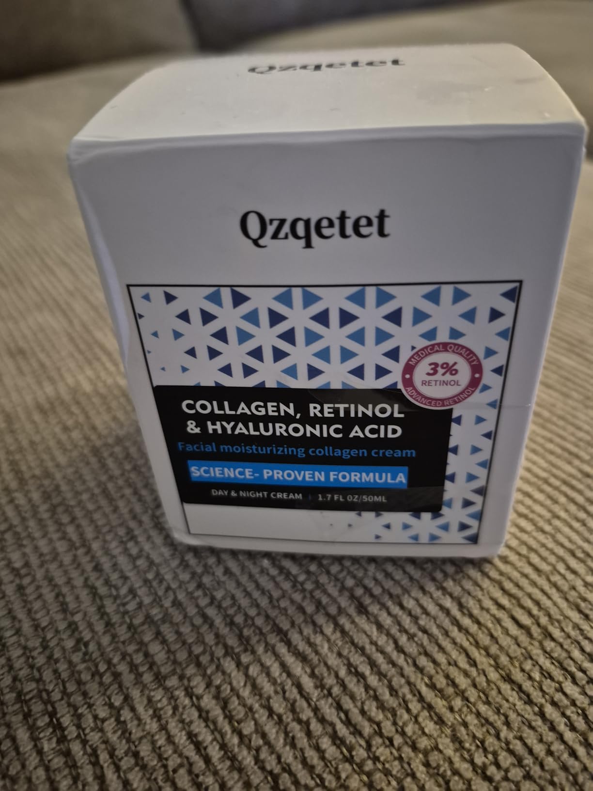QZQETET 2pcs Face Cream Collagen, Retinol & Hyaluronic Acid Cream, 1.7 fl.oz Anti-Aging Facial Moisturizer, Daily Moisturizer Face Lotion for All Skin Tapes, Women and Men